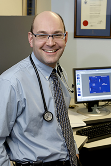 Photo of Dr. Aaron Schimmer