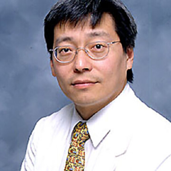 Photo of Dr. Shun Wong