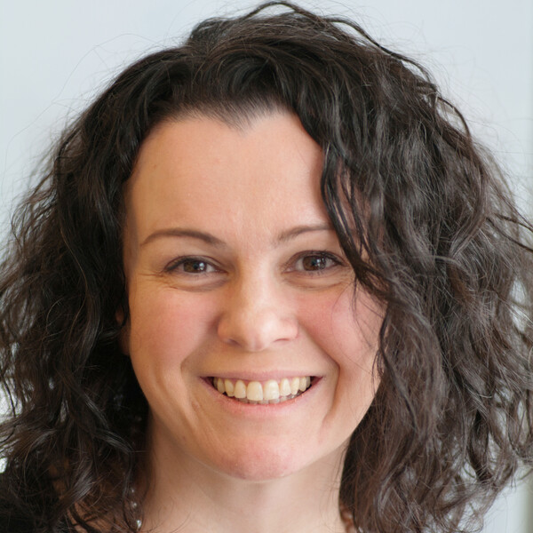Dr. Alexandra Rink